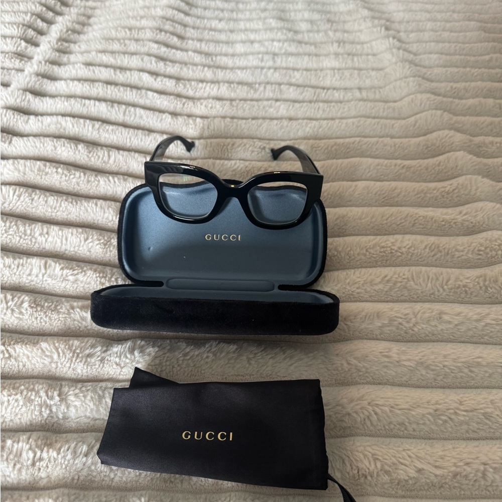 Gucci Black Cat-Eyeglasses